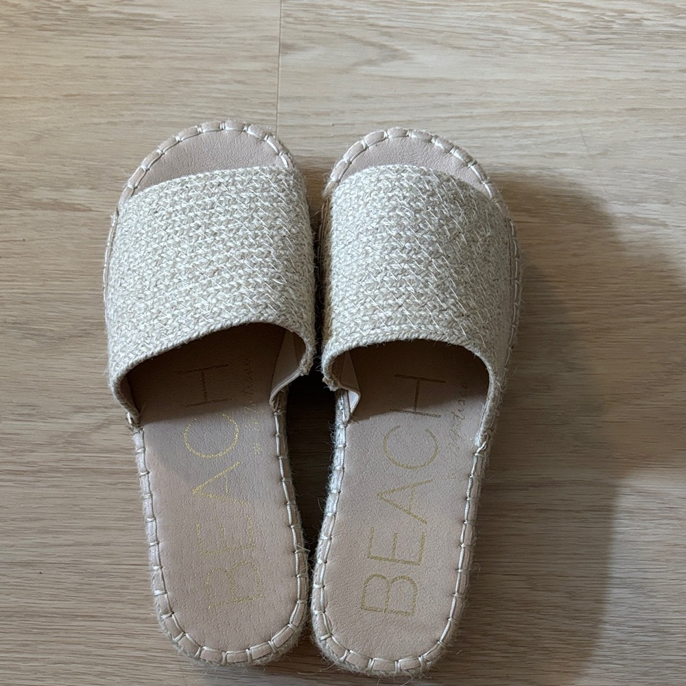 Beach Women's Cream Platform Slides